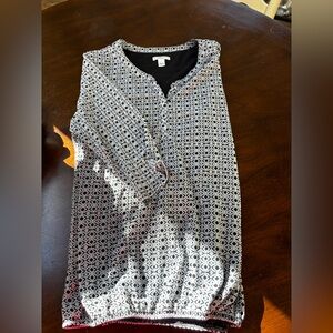 Croft & Barrow Monochrome Geometric Blouse